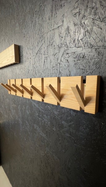 Piilokoukku-naulakko Tammi